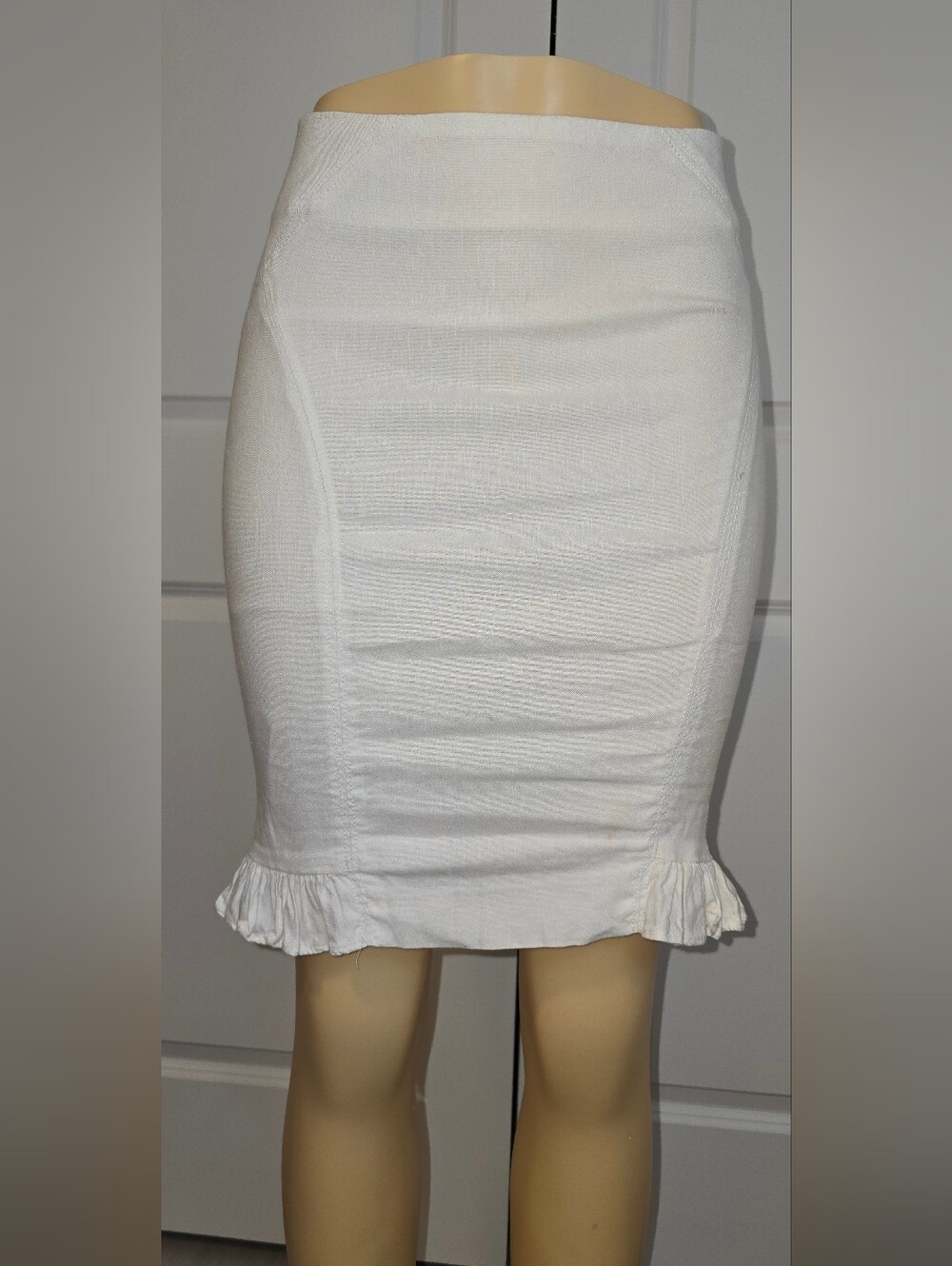 Bebe Linen White Pencil Skirt